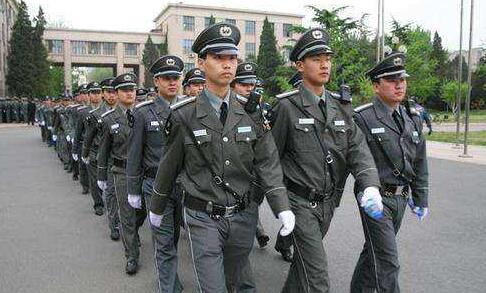 襄陽戎安保安公司消防崗位的保安人員應該遵守哪些工作職責？